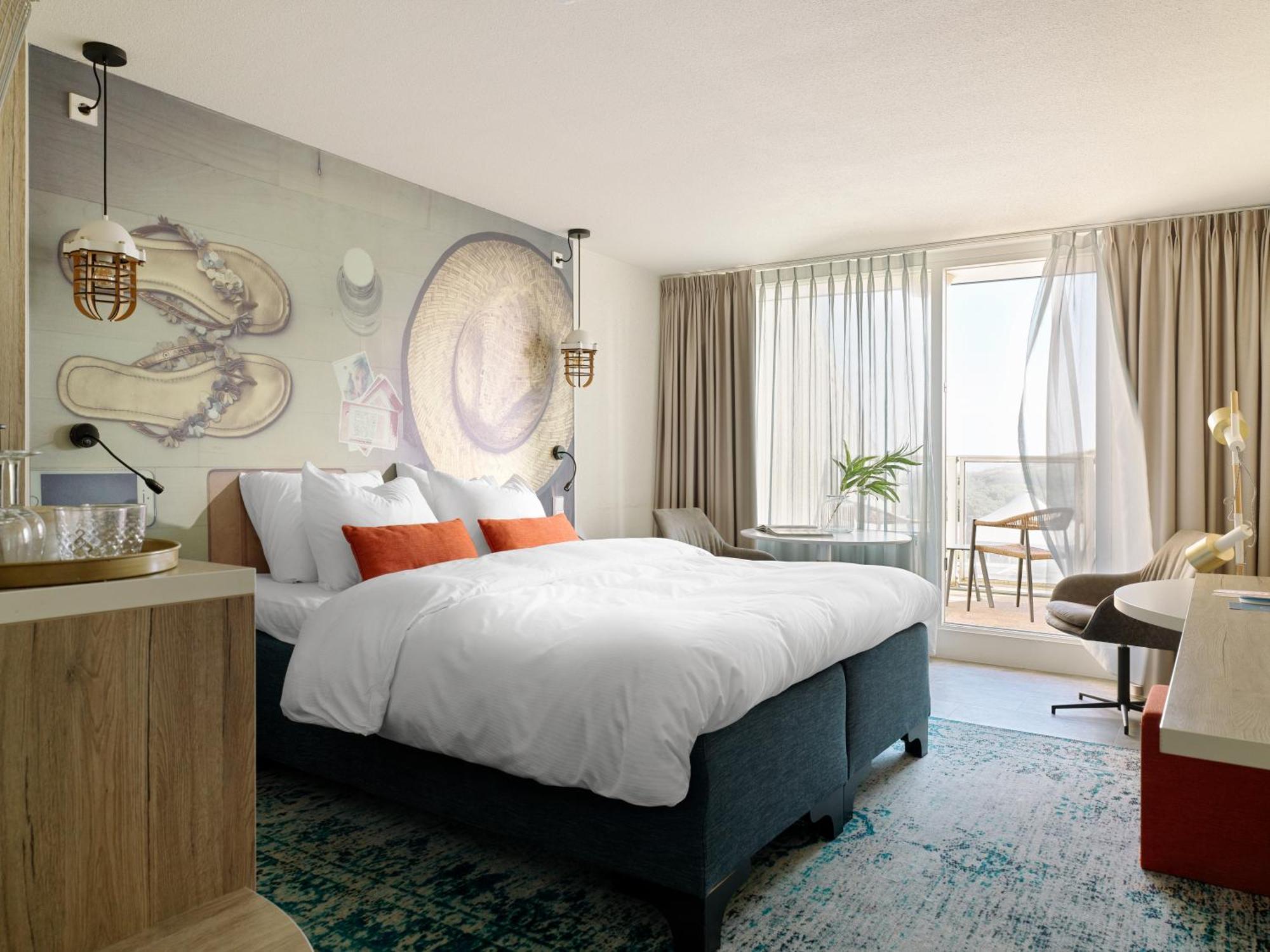 Carlton Hotel 4*